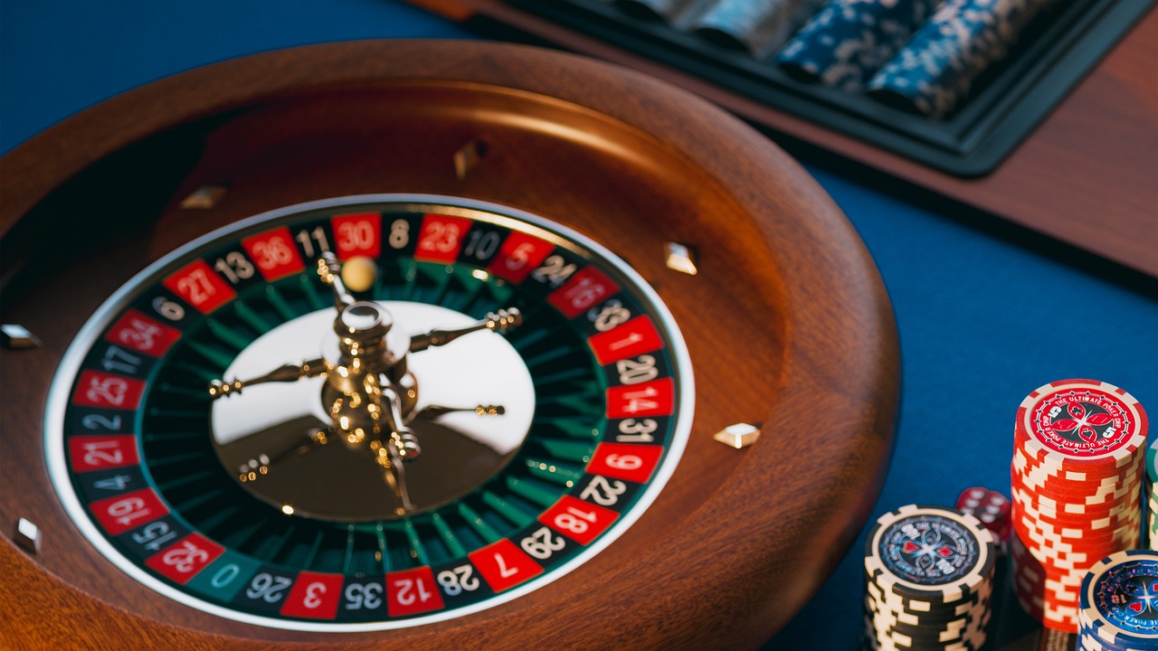 roulette, roulette table, chips-5012427.jpg